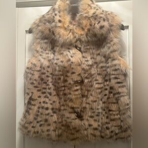 Sherry Cassin Crystal Fox Leopard Printed Vest - Mint Condition Size S